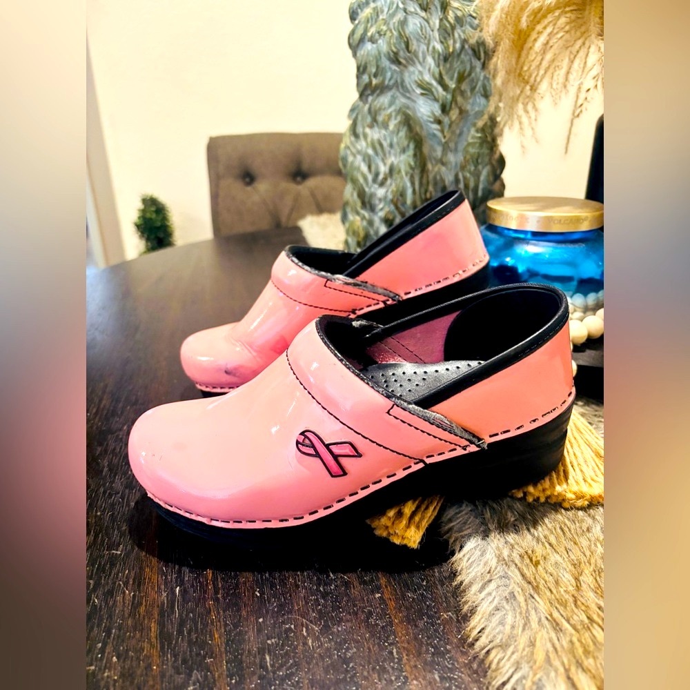 DANSKO nursing clogs shoes pink size 37
